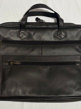 NWT Winn International Brown Leather Laptop Briefcase Portfolio Case